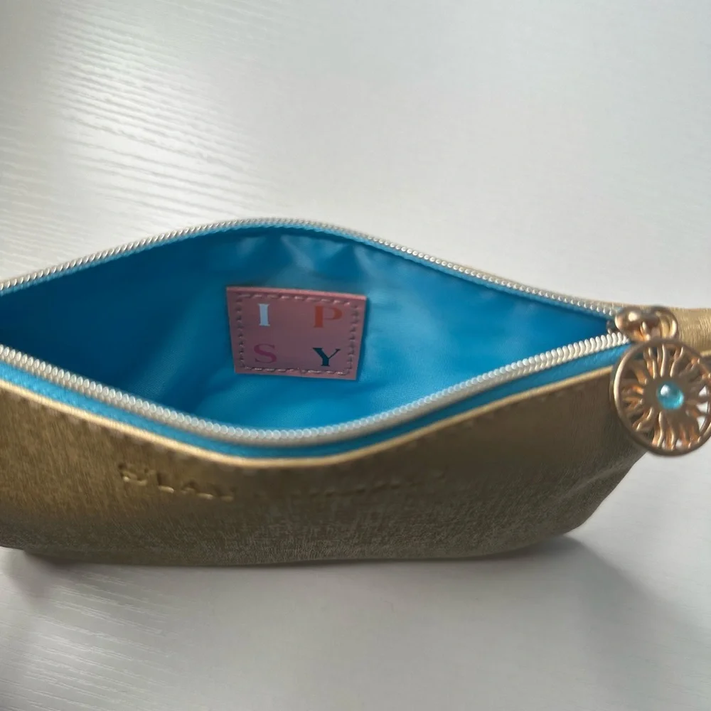 July 2021 IPSY ‘STAY GOLDEN’ Makeup Bag